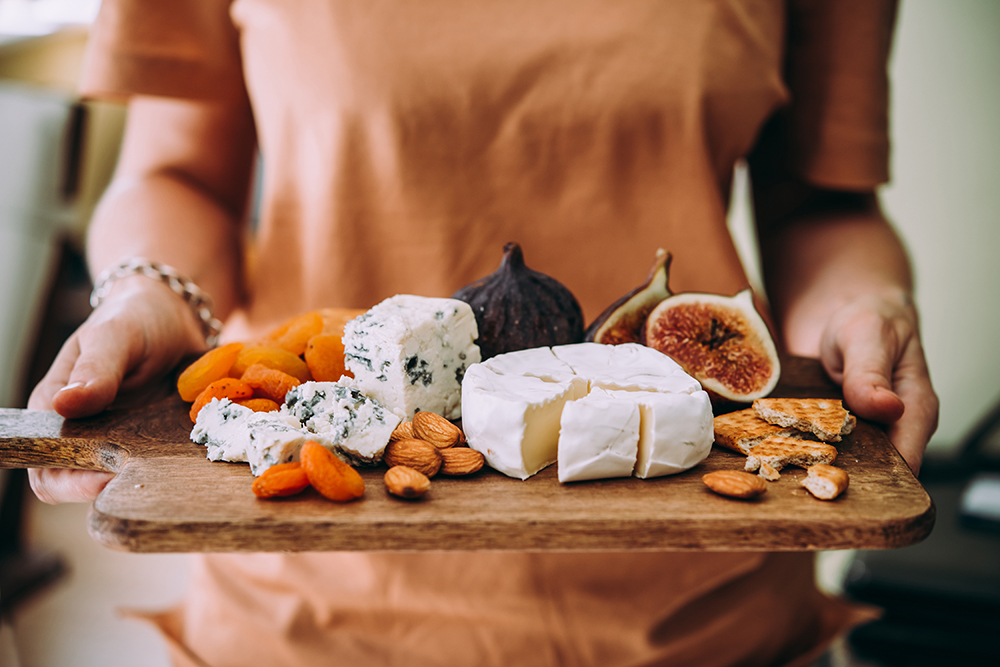 Ideas for Building a Beautiful Fall Charcuterie Spread