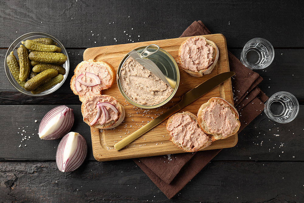 When to Include Pâté on a Charcuterie Board